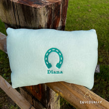 Lade das Bild in den Galerie-Viewer, Kuschelkissen - individually