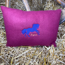 Lade das Bild in den Galerie-Viewer, Kuschelkissen - individually