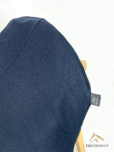 Lade das Bild in den Galerie-Viewer, Sattelschoner Fleece - berry/navy
